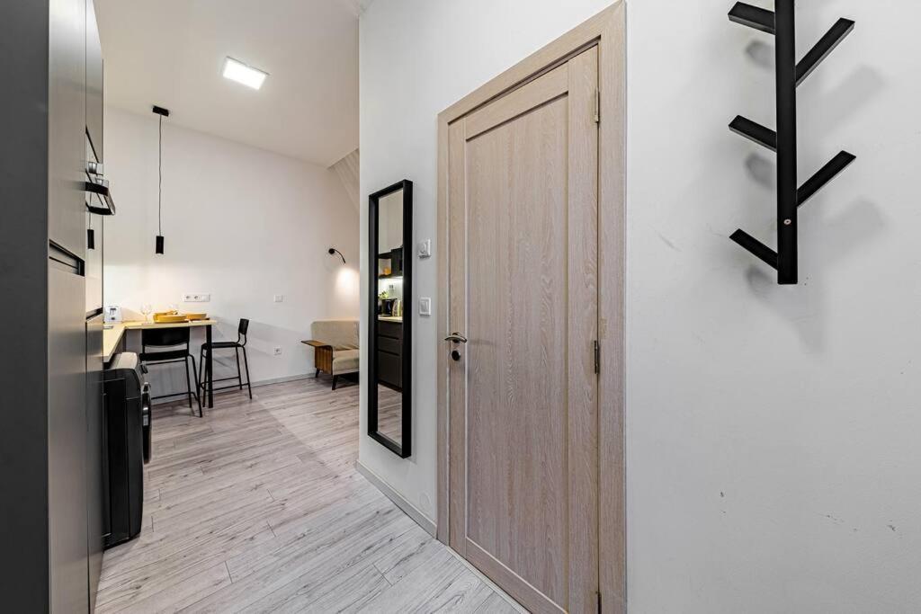 Chic Loft Bp: Industrial Gem Apartment Budapest Exterior photo